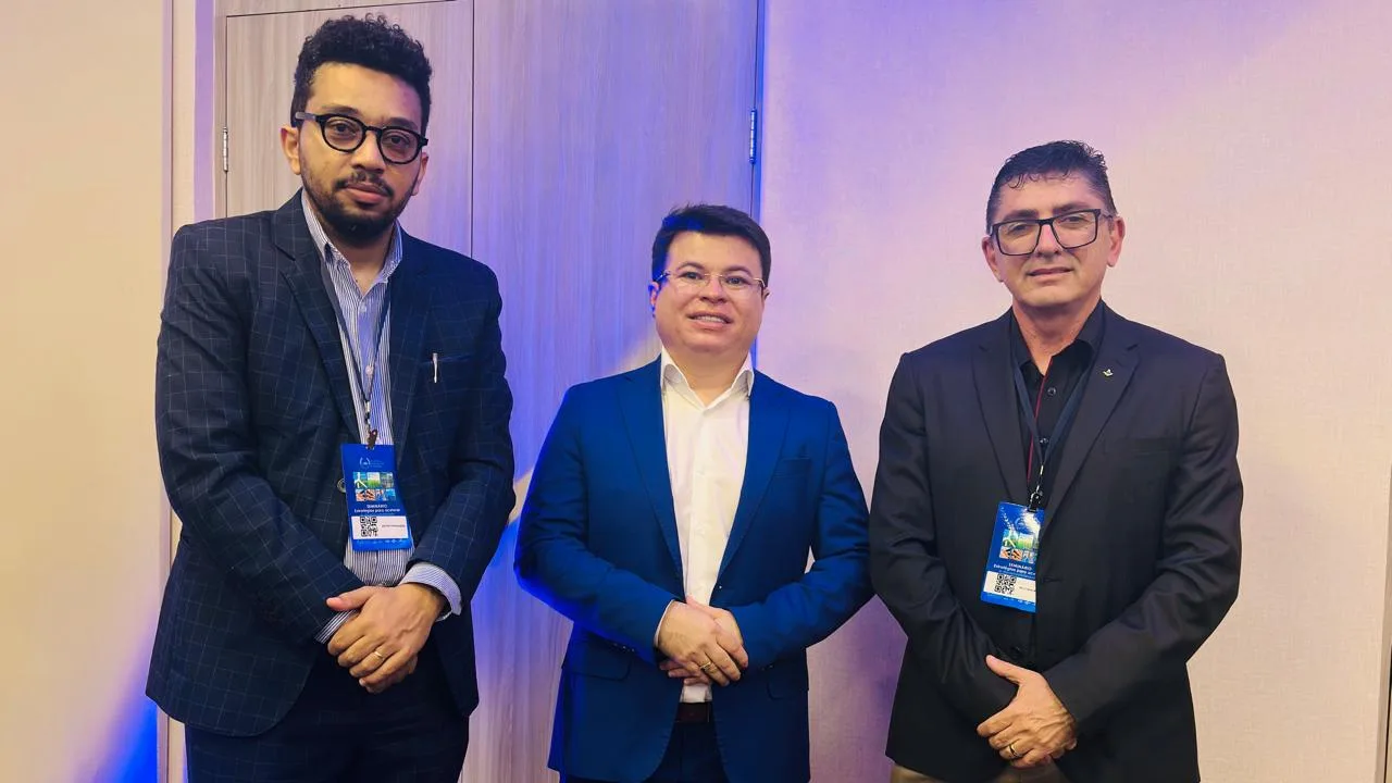 Articulações institucionais durante o seminário na FIEC